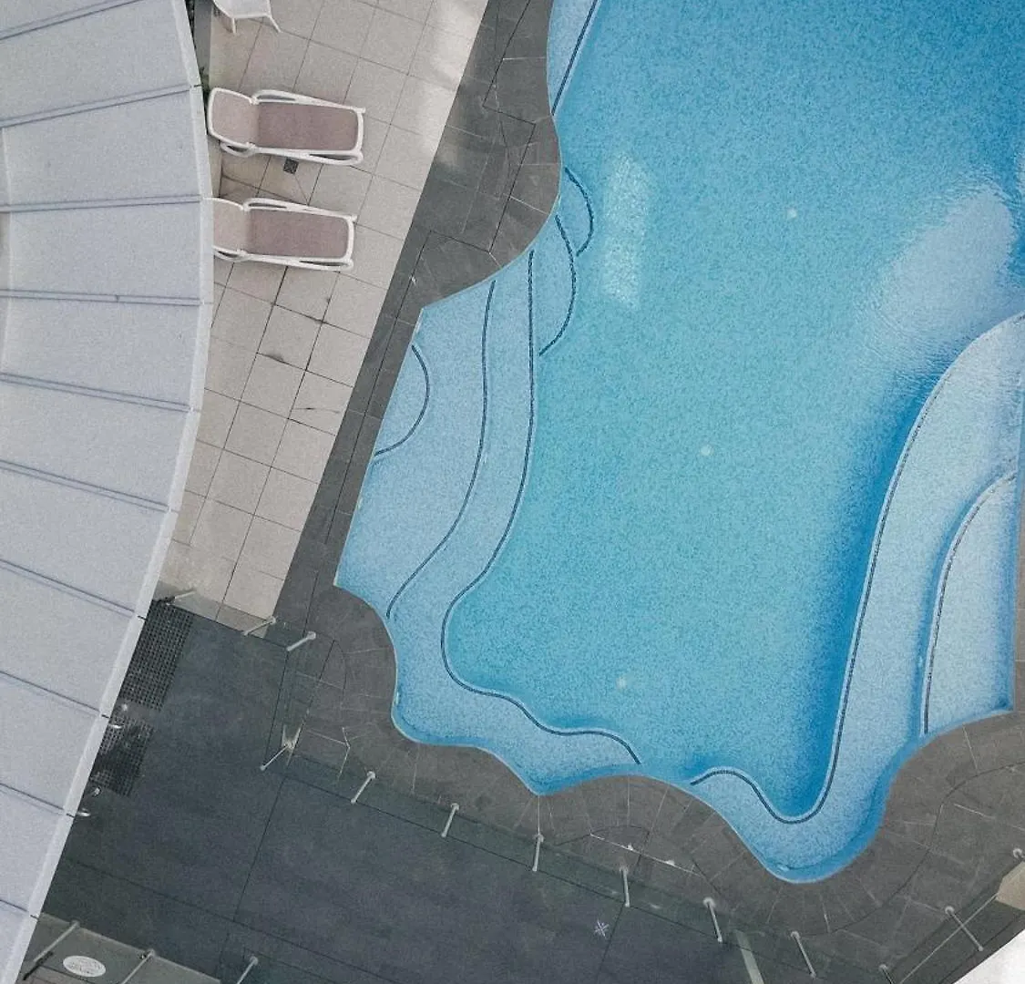 Rumba Beach Resort Caloundra 5*,