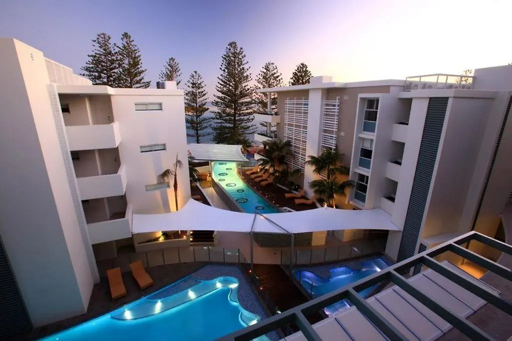 קלונדרה Rumba Beach Resort
